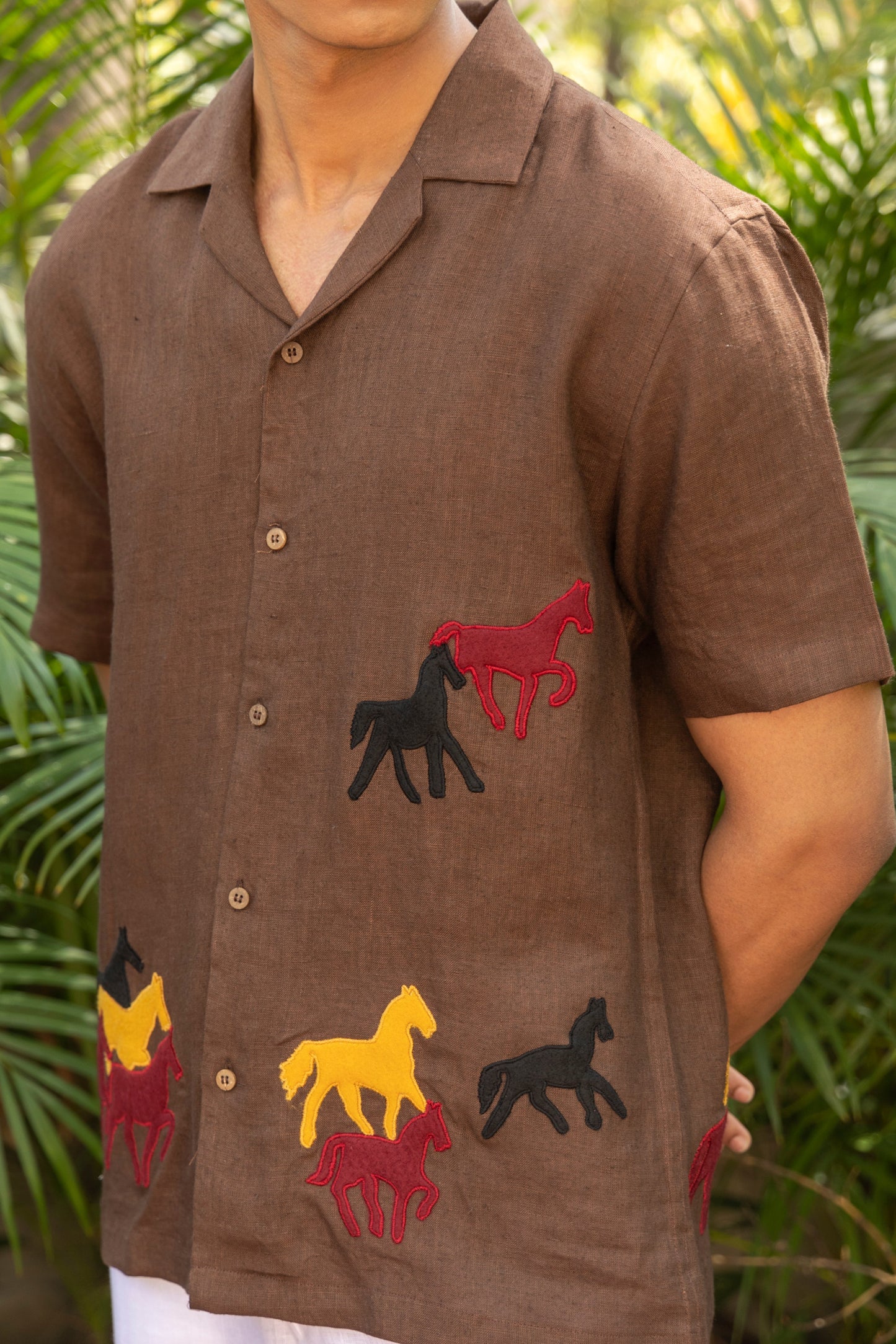 ECHOES OF THE WILD - EMBROIDERED PURE LINEN SHIRT MEN