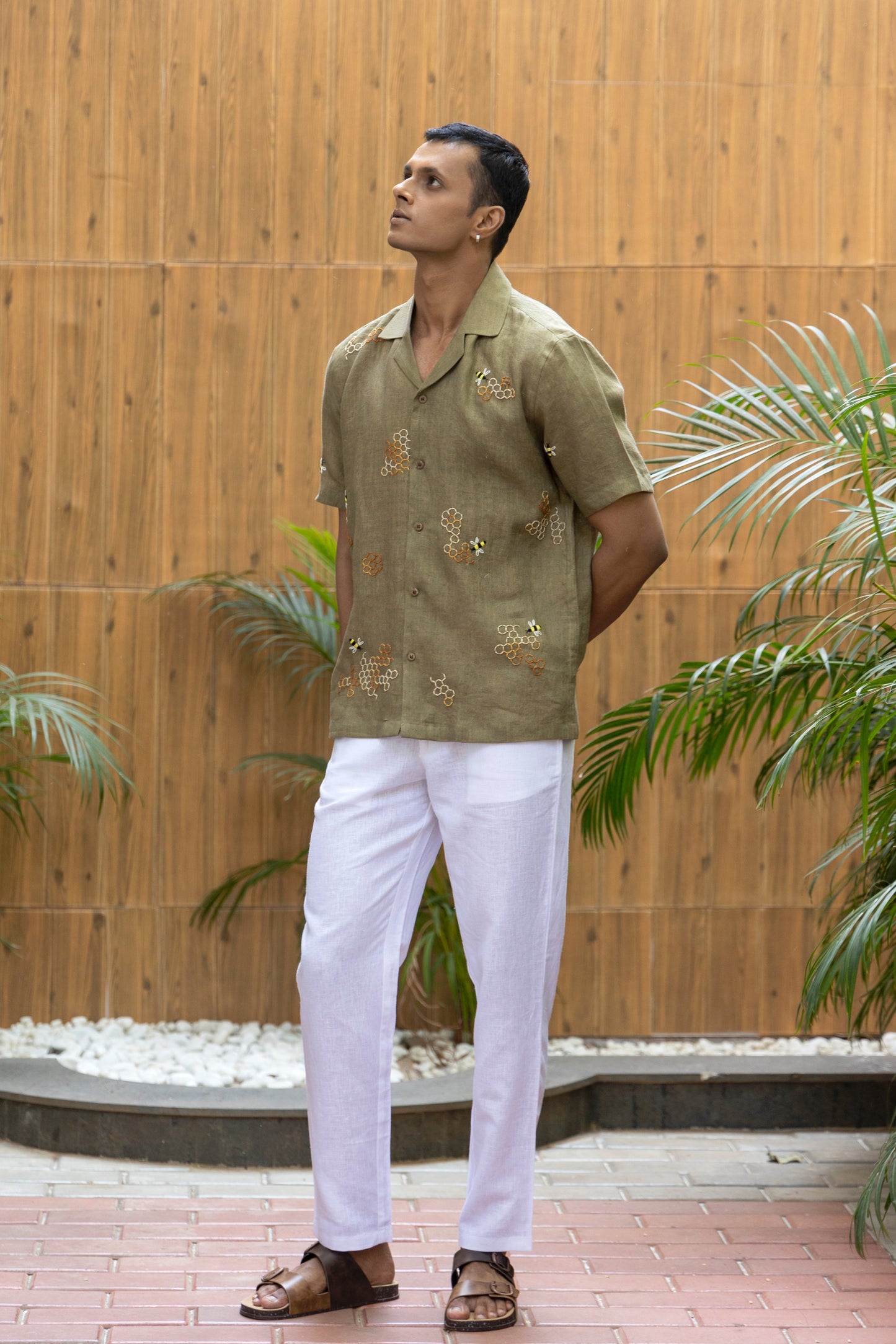 HONEYCOMB AFFAIR- EMBROIDERED PURE LINEN SHIRT MEN