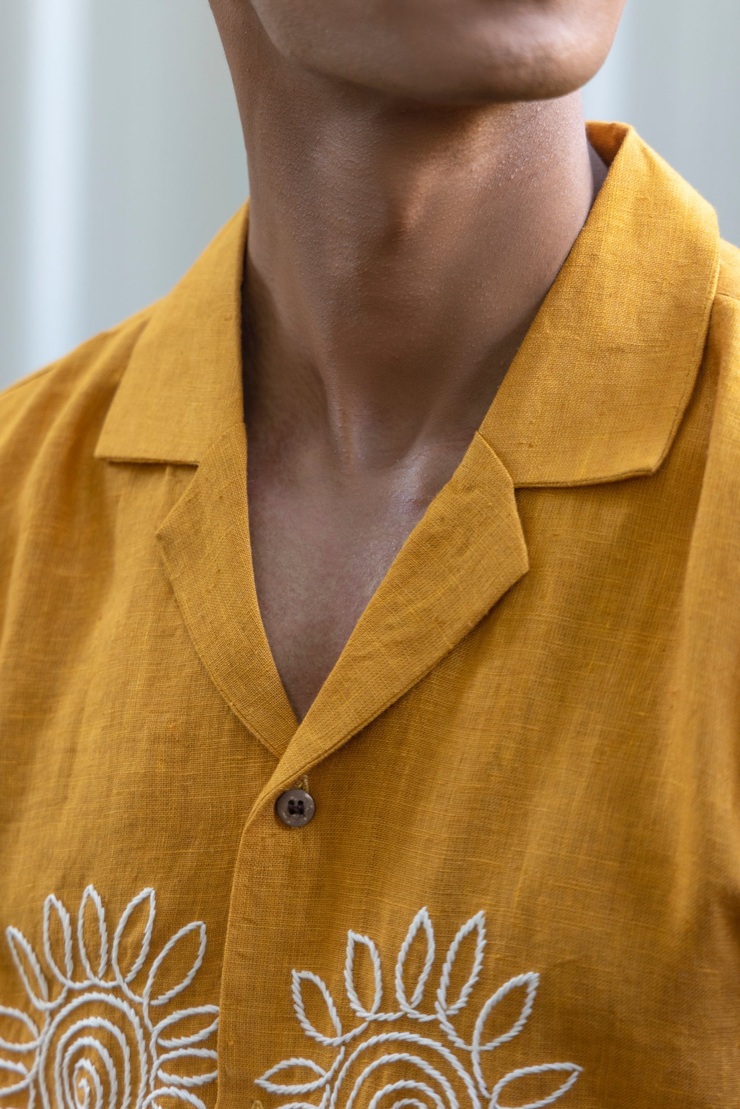 SUNFLOWER CHAPTER - EMBROIDERED PURE LINEN SHIRT MEN
