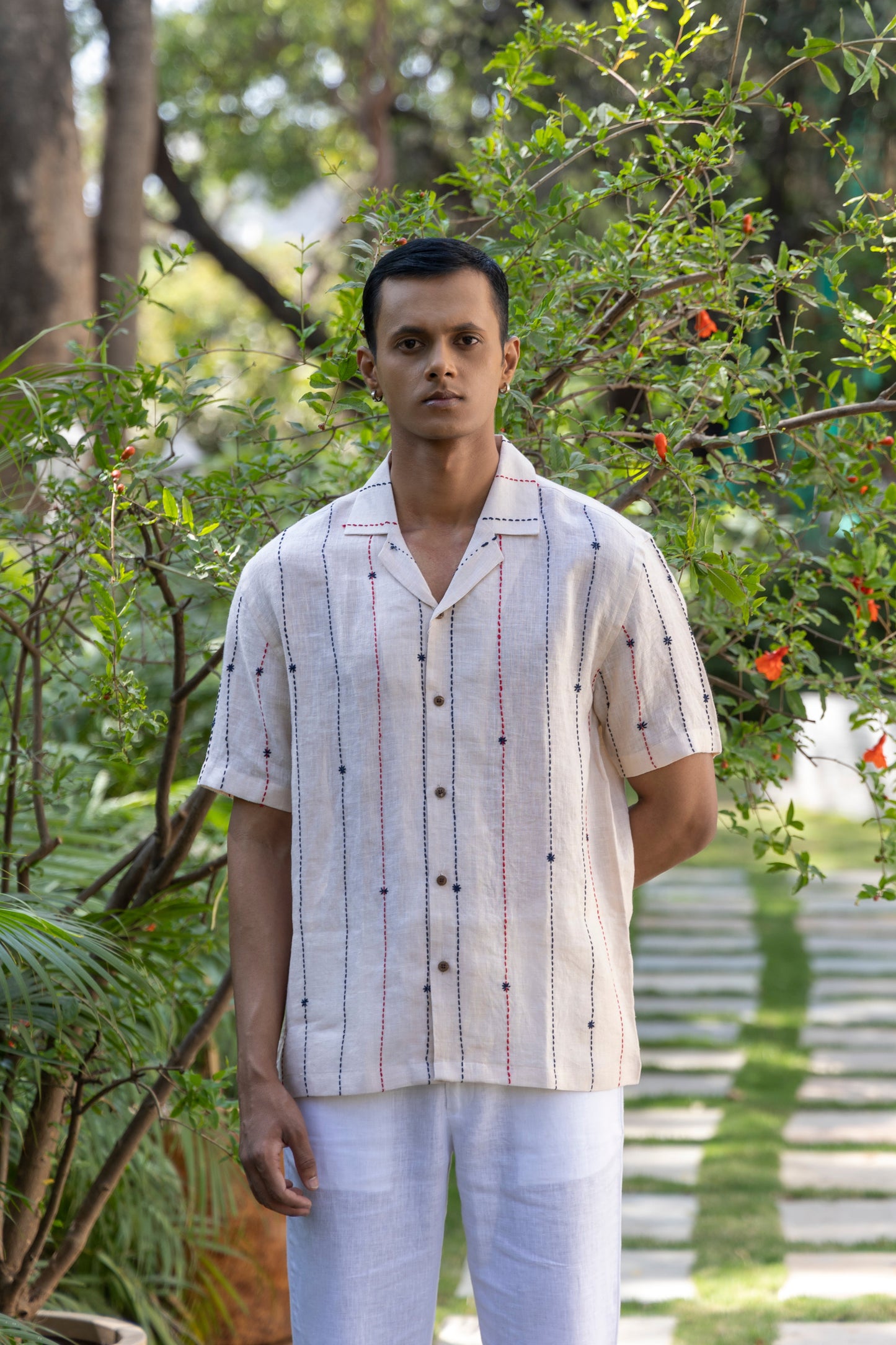 DASHES AND DREAMS - EMBROIDERED PURE LINEN SHIRT MEN