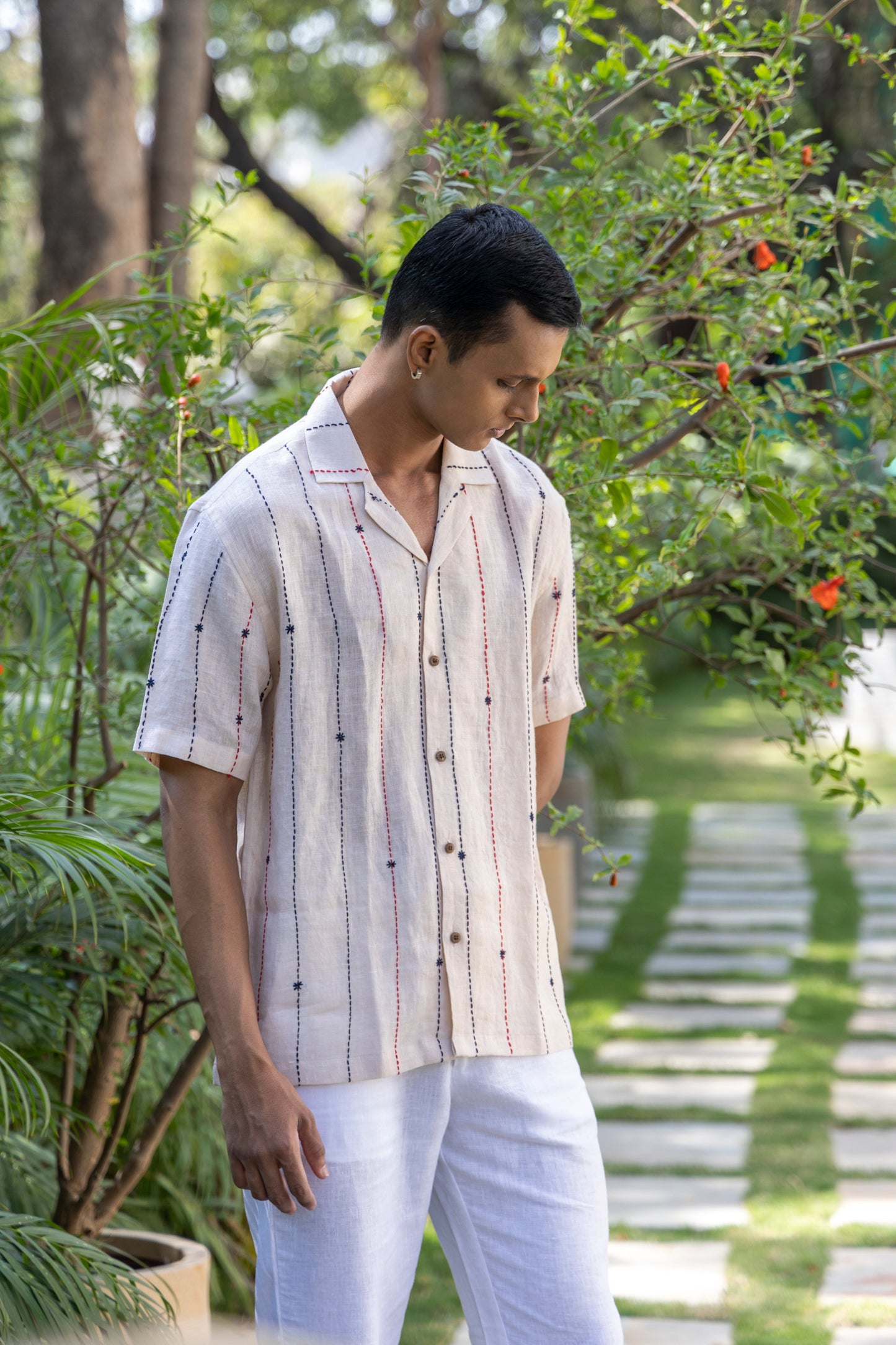 DASHES AND DREAMS - EMBROIDERED PURE LINEN SHIRT MEN