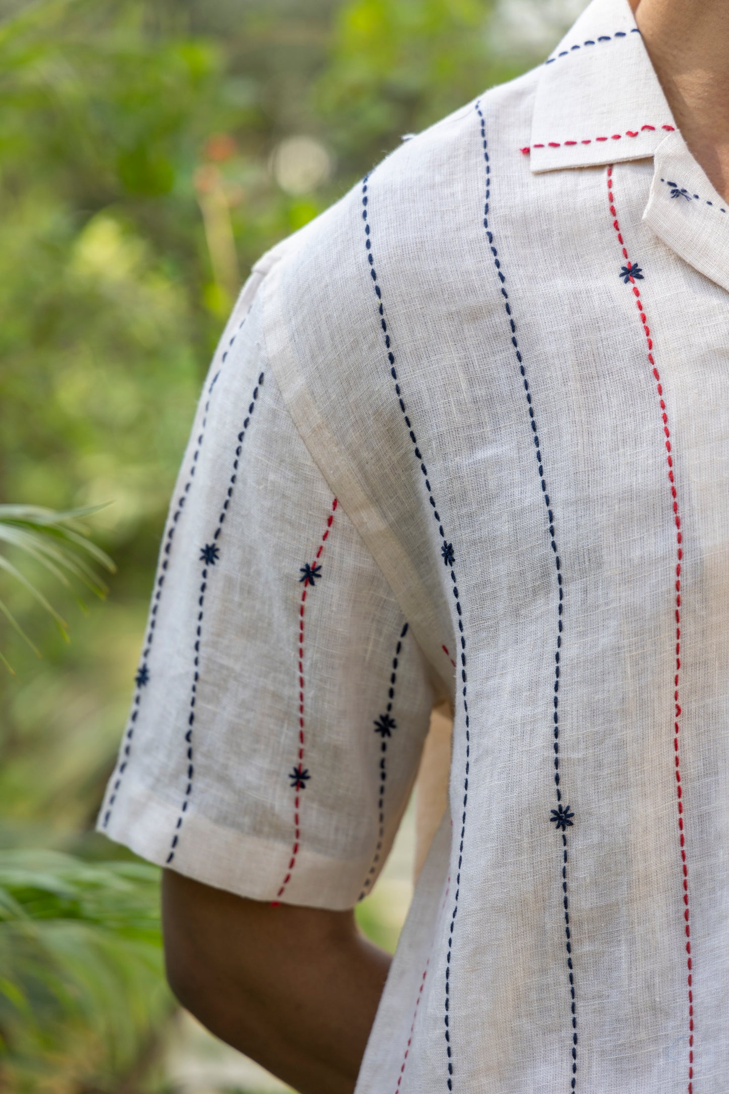 DASHES AND DREAMS - EMBROIDERED PURE LINEN SHIRT MEN