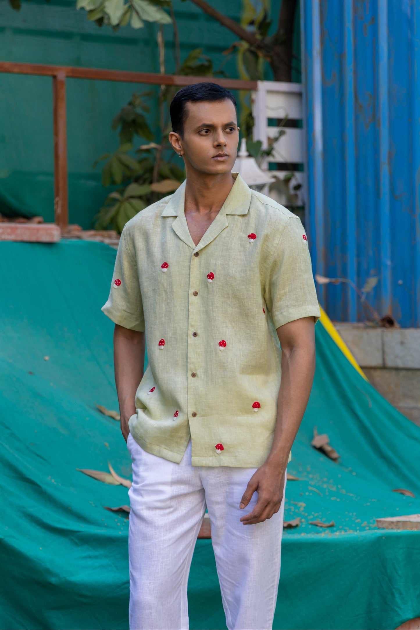 MAGIC MUSHROOMS - EMBROIDERED PURE LINEN SHIRT MEN