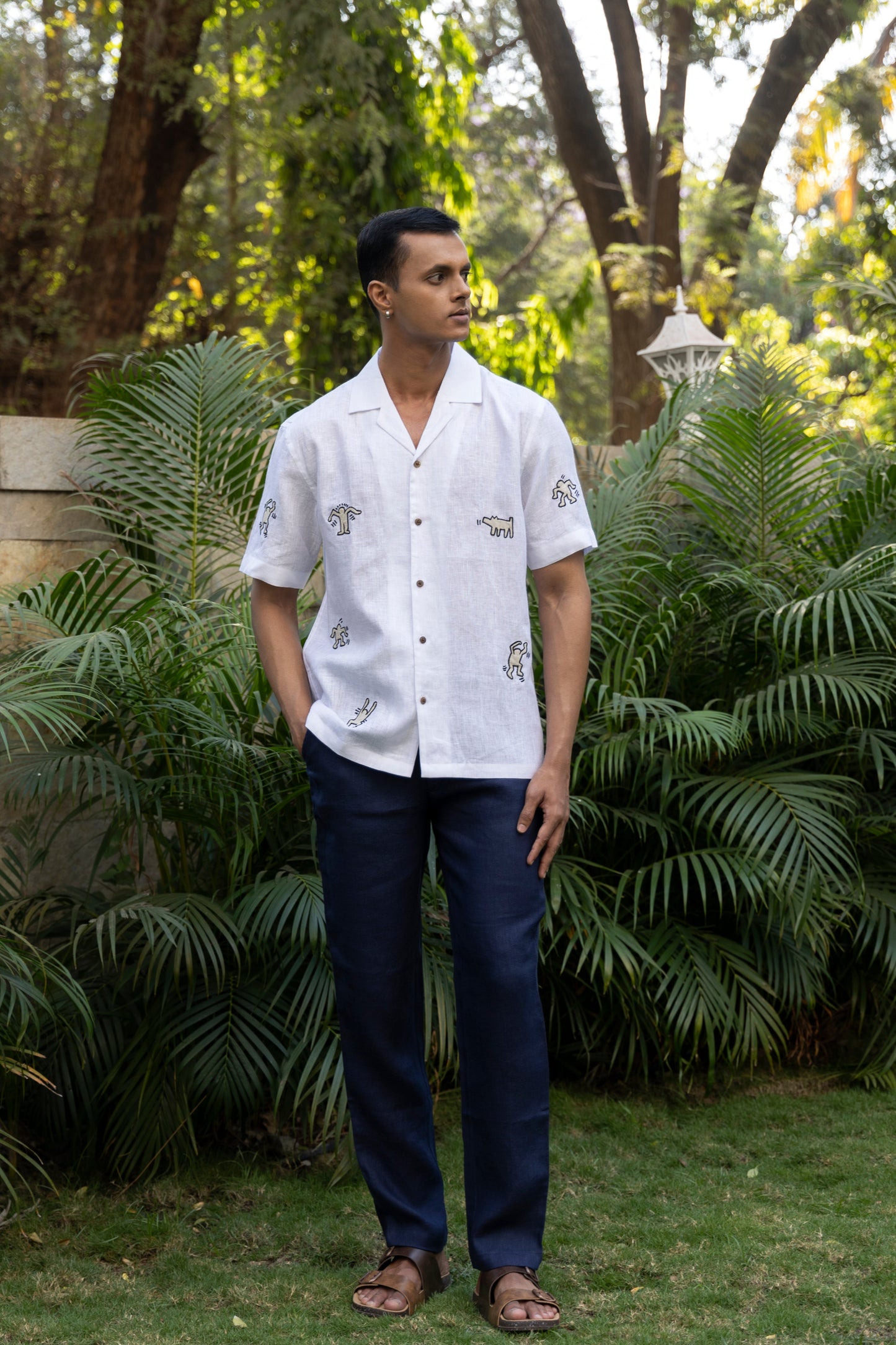 HARING HUES - EMBROIDERED PURE LINEN SHIRT MEN