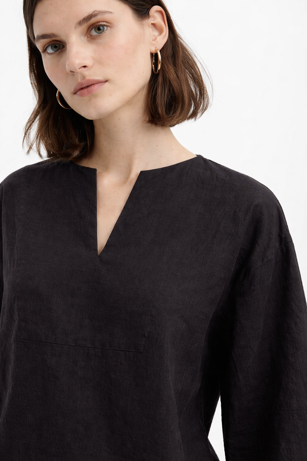Close-up of the notch neckline and premium linen texture of the Eclipse Black Linen Set for Women.