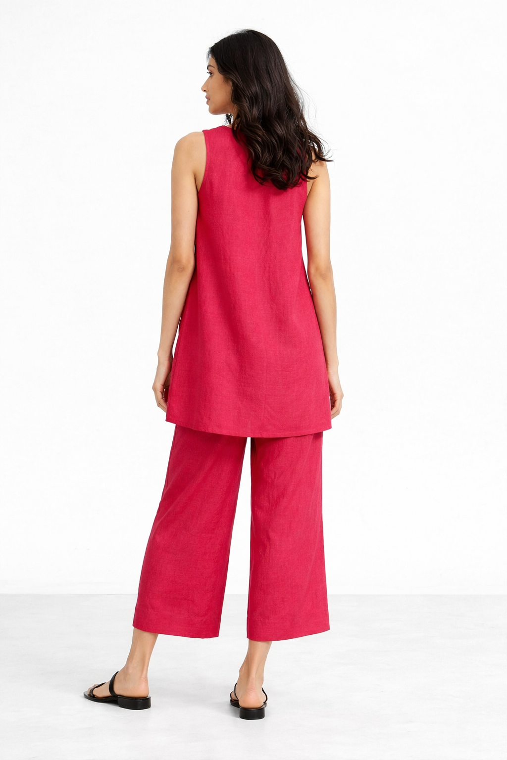 Back view of Evara linen set for women highlighting relaxed linen fit and wide-leg pants