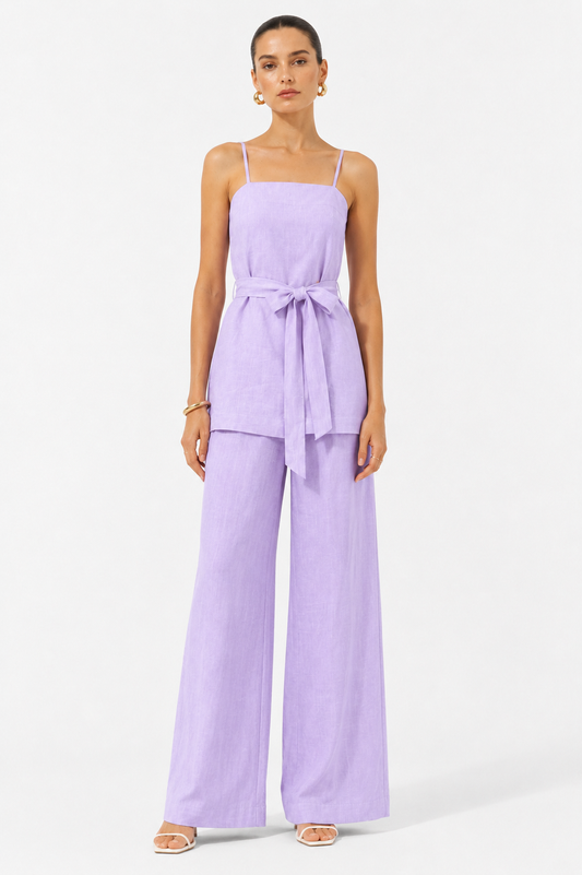 Lune linen set for women in pastel lavender front view