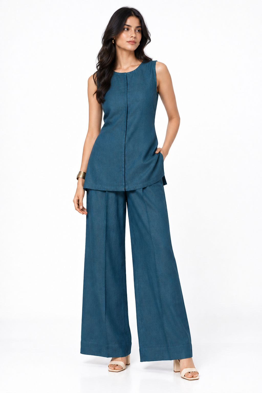 Neel Indigo Linen Tie Back Set for Women – Full Length View