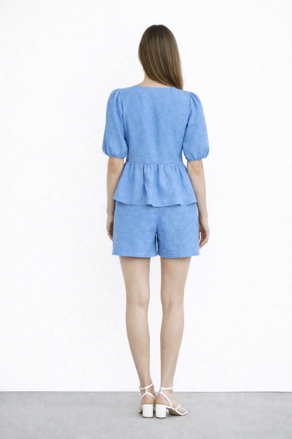 Back view of Santorini Sky Linen Set showing relaxed fit