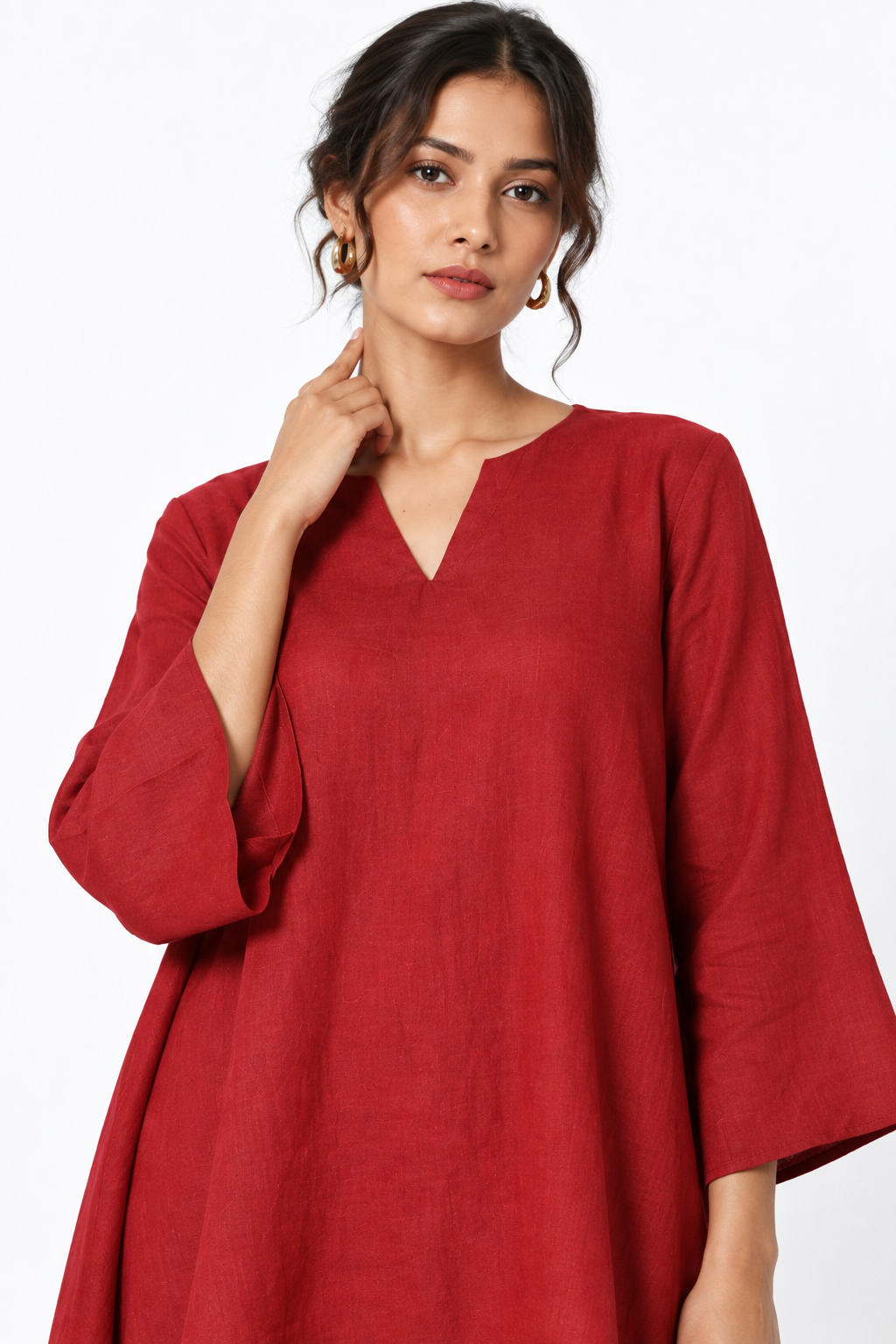 Shahibind Assymetric Linen Kurta Set for Women – neckline and linen texture close-up