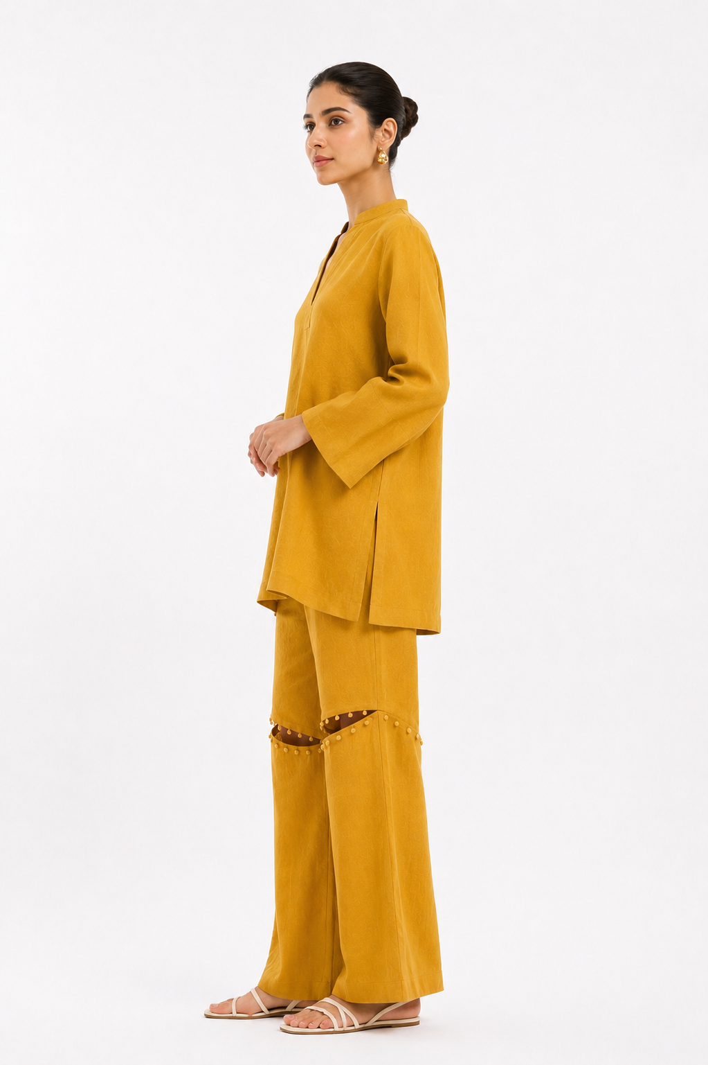 Sunehri Linen Set for Women